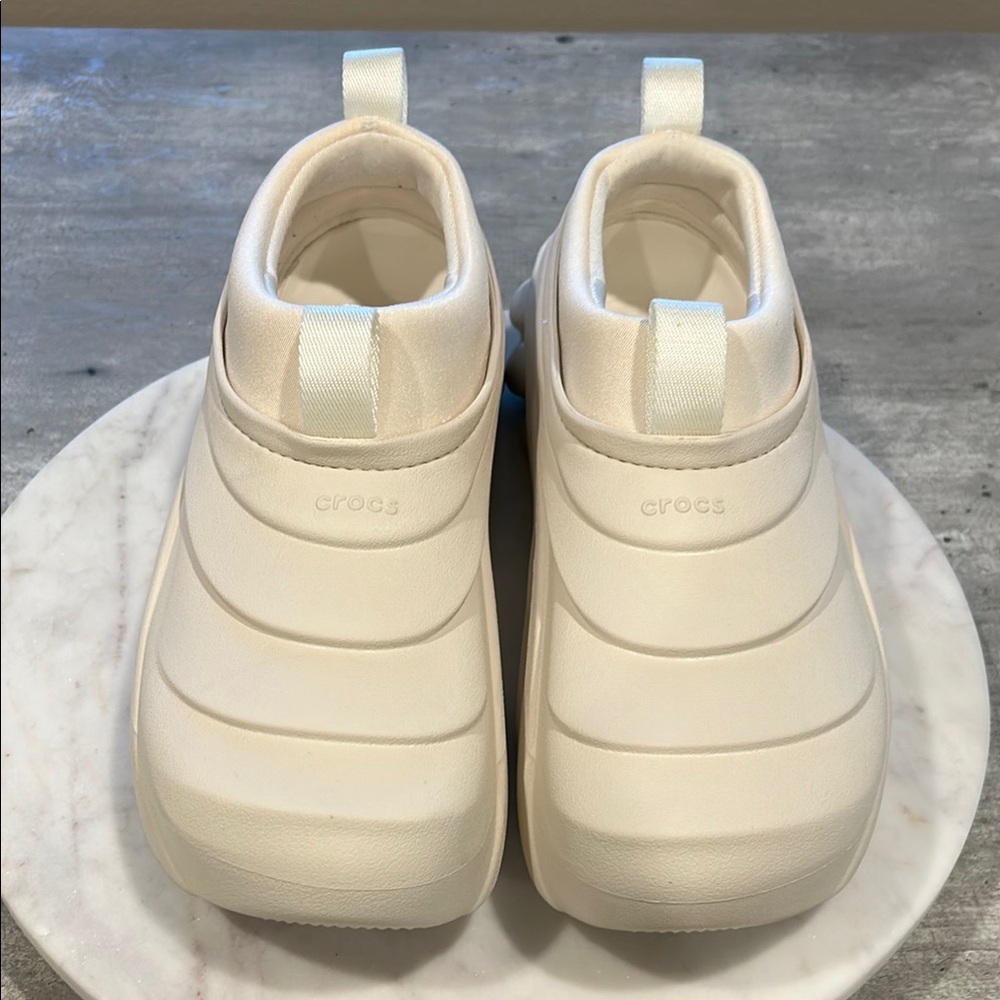 CROCS Tundra Echo Trainer’s Off-White unisex size M10  W12 - Picture 7 of 11